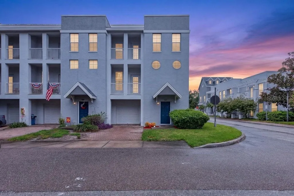 4546 BAY SPRING COURT Tampa, FL 33611