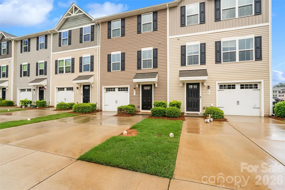907 Taybyn Road Fort Mill, SC 29715