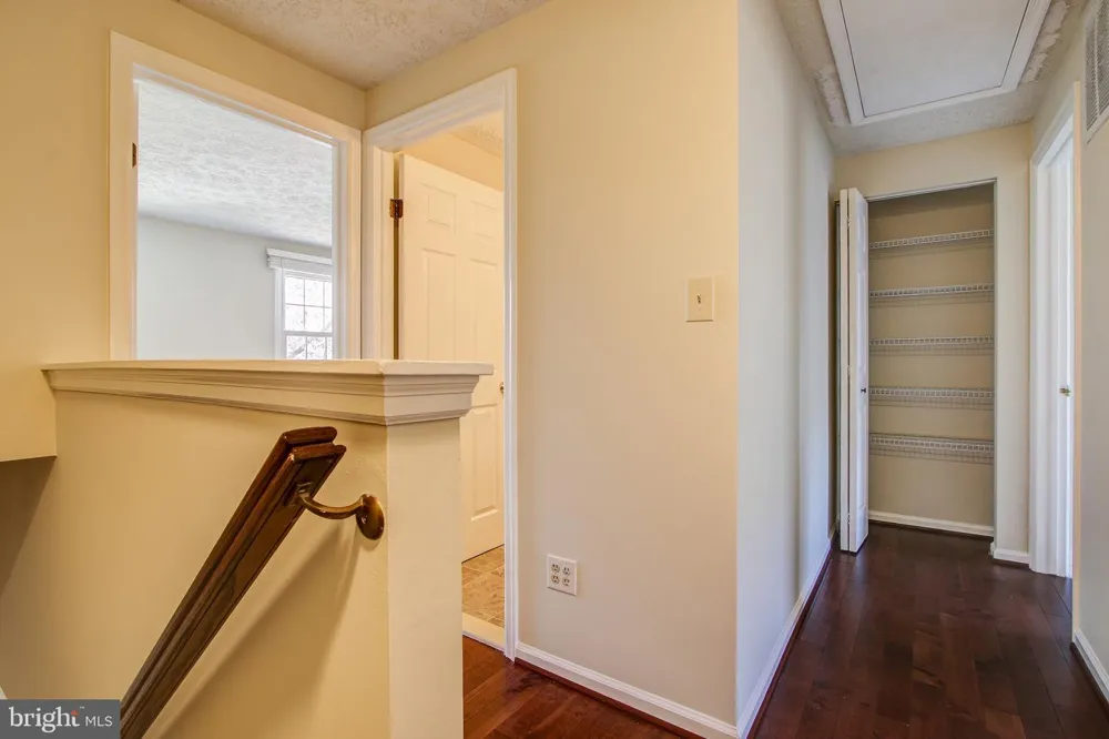 6324 LIGHTBURN COURT Centreville, VA 20121