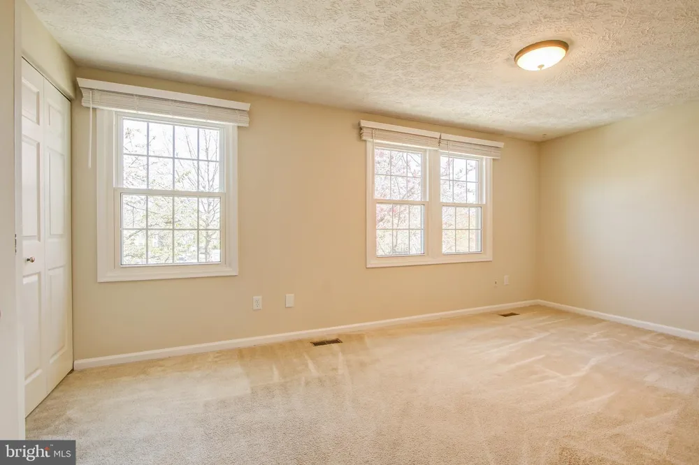 6324 LIGHTBURN COURT Centreville, VA 20121