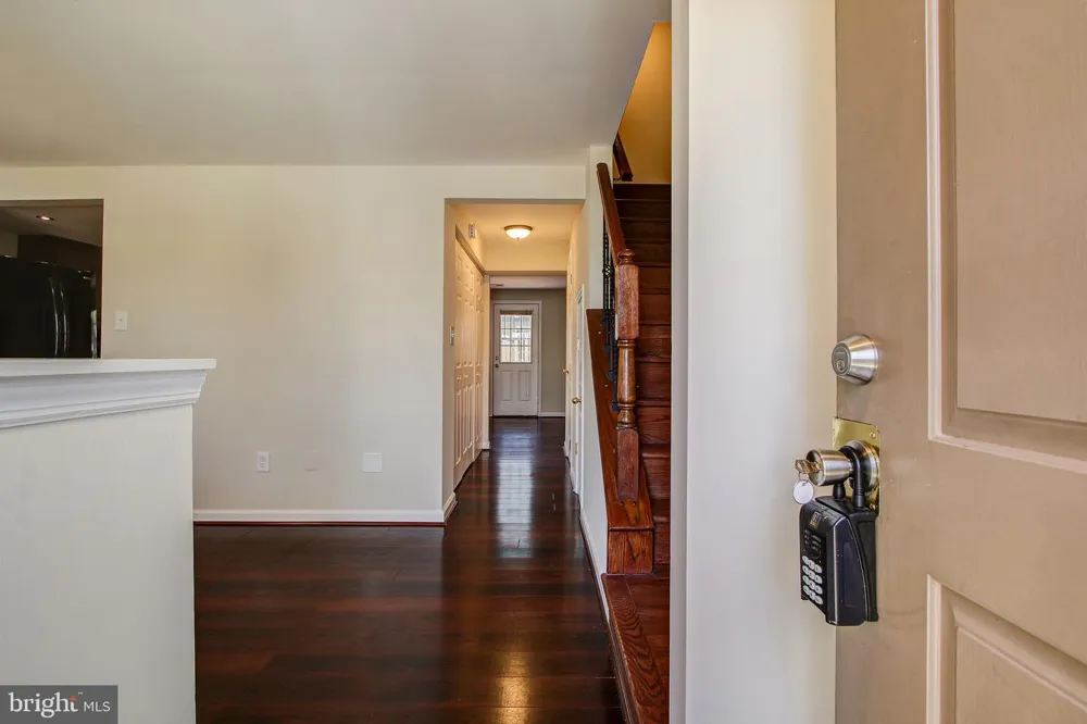 6324 LIGHTBURN COURT Centreville, VA 20121