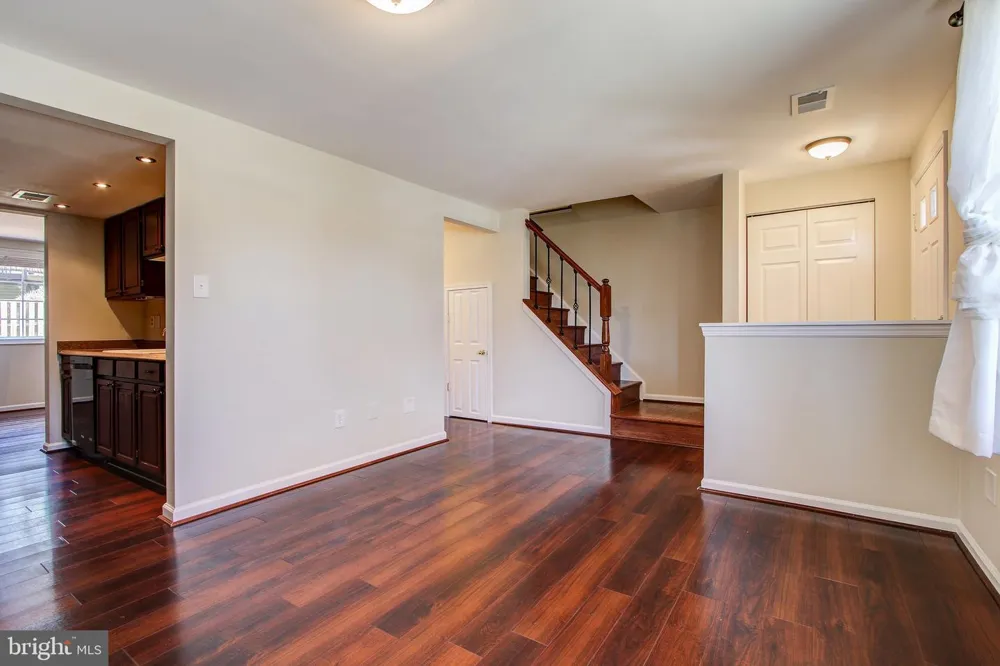 6324 LIGHTBURN COURT Centreville, VA 20121