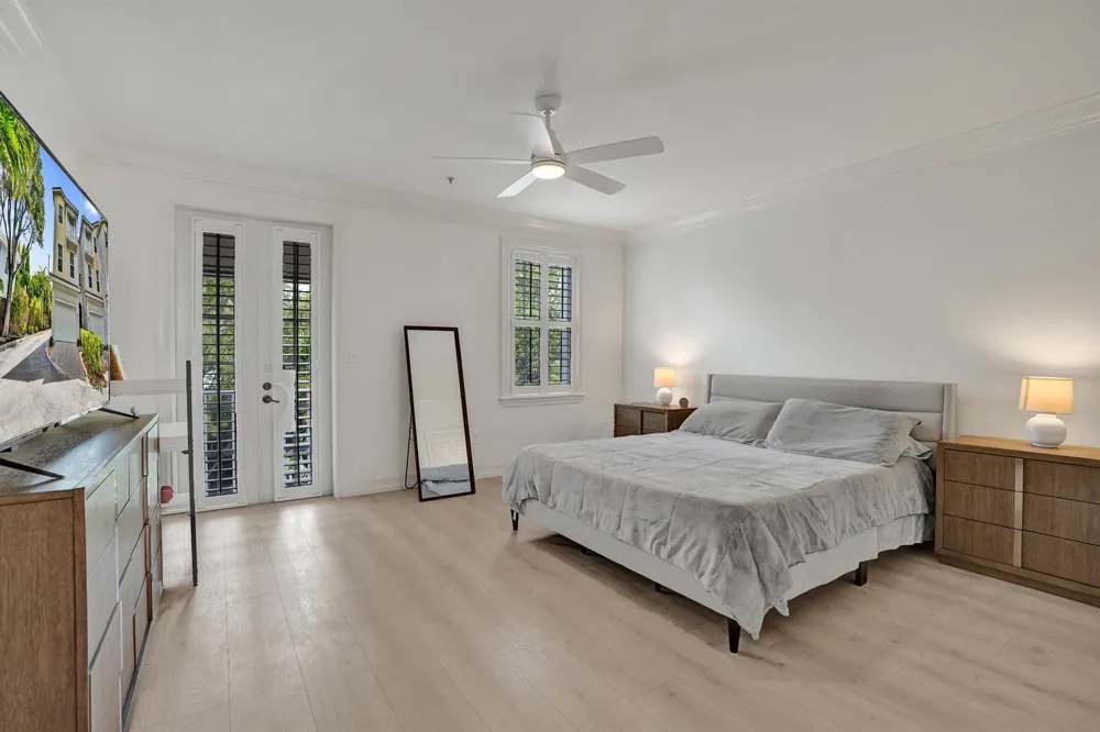 2730 Old Florida Trail #2730 Wilton Manors, FL 33334