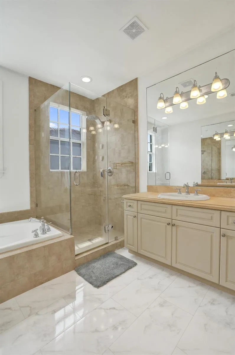 2730 Old Florida Trail #2730 Wilton Manors, FL 33334