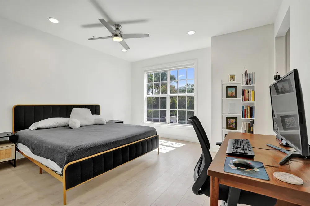 2730 Old Florida Trail #2730 Wilton Manors, FL 33334