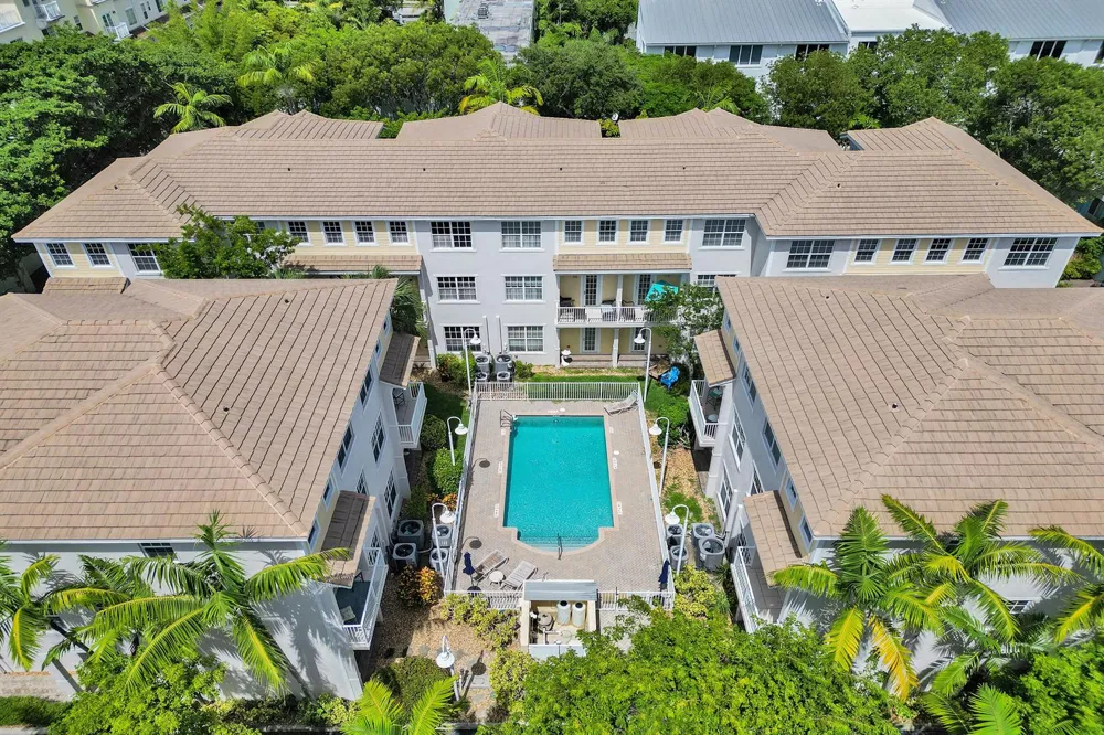 2730 Old Florida Trail #2730 Wilton Manors, FL 33334