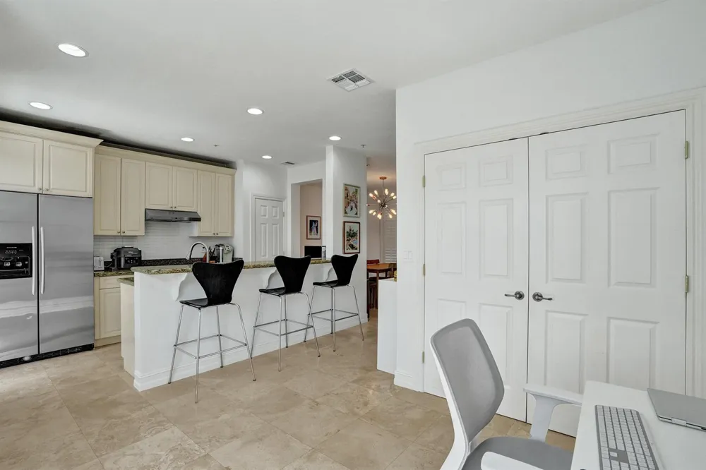 2730 Old Florida Trail #2730 Wilton Manors, FL 33334