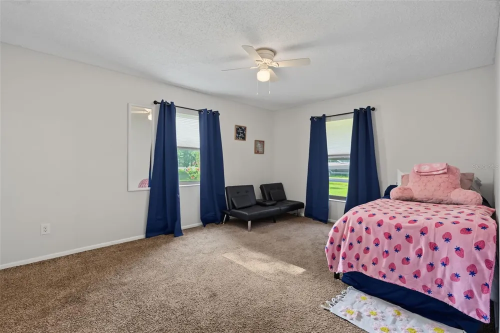 1318 LOUISIANA STREET Plant City, FL 33563