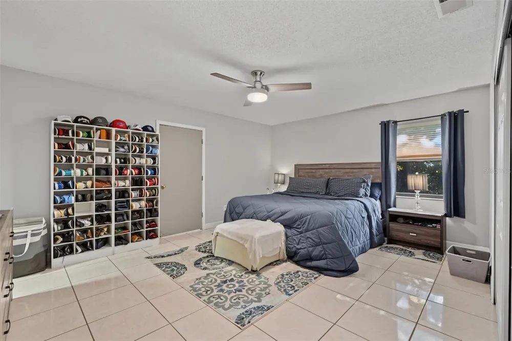 1318 LOUISIANA STREET Plant City, FL 33563