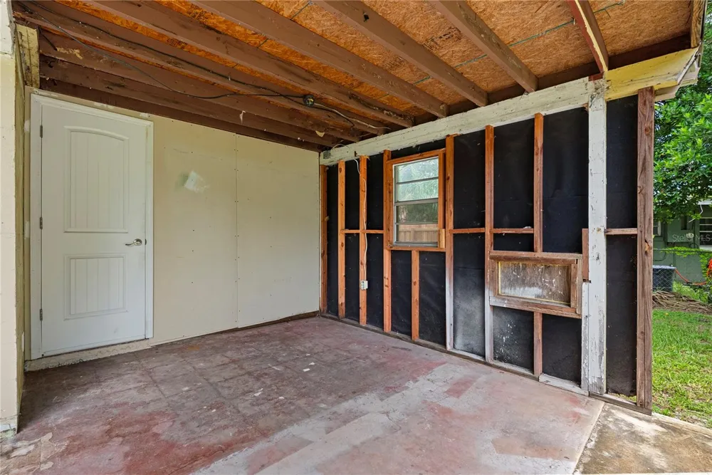 460 E 3RD STREET Chuluota, FL 32766