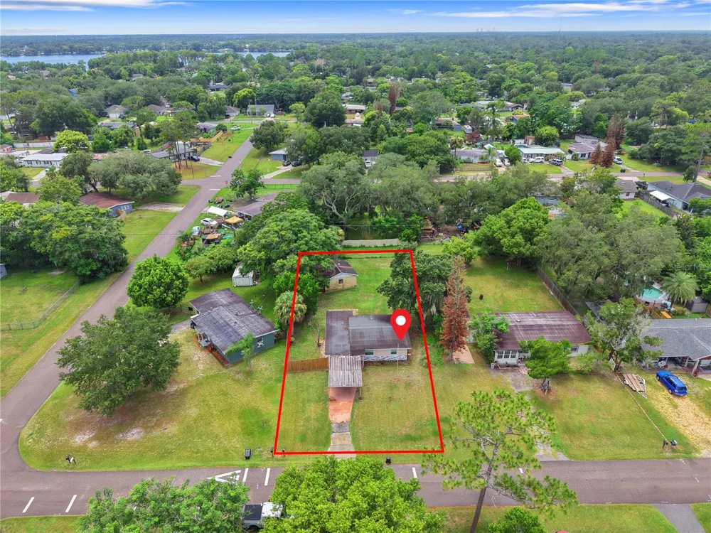 460 E 3RD STREET Chuluota, FL 32766