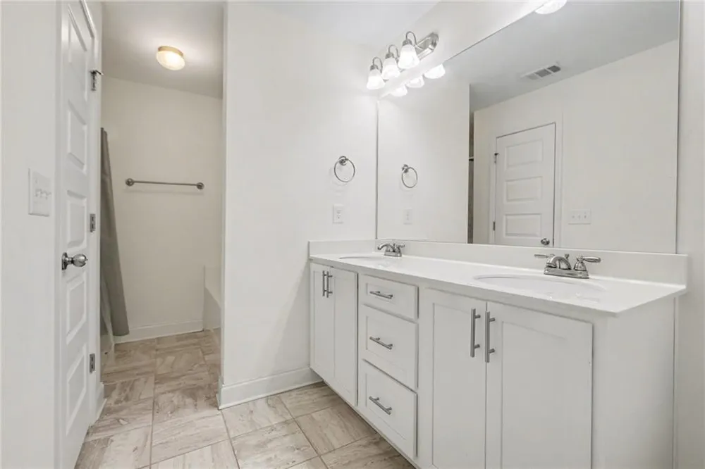 5960 Garden Circle Douglasville, GA 30135