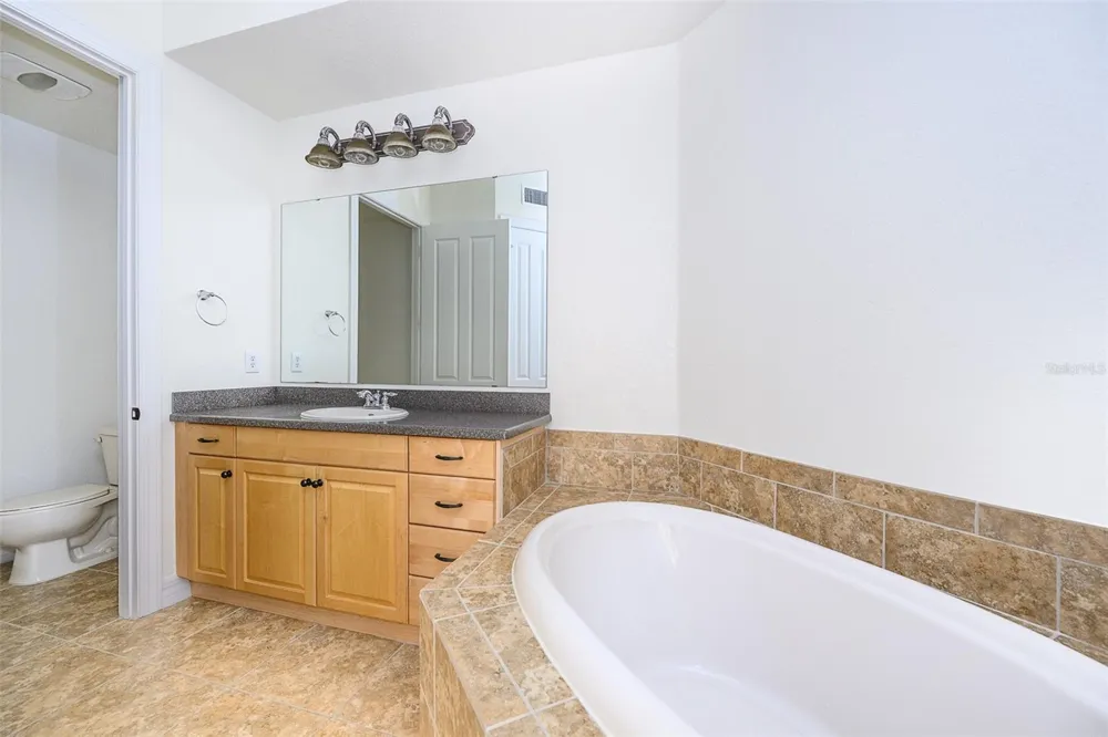 99 VIVANTE BOULEVARD #404 Punta Gorda, FL 33950