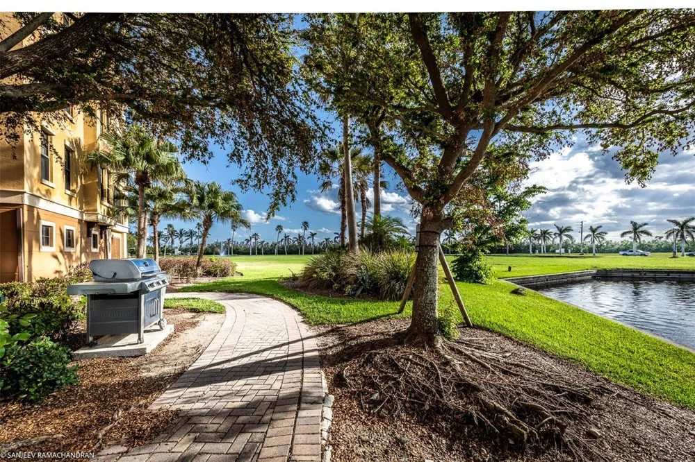 99 VIVANTE BOULEVARD #404 Punta Gorda, FL 33950