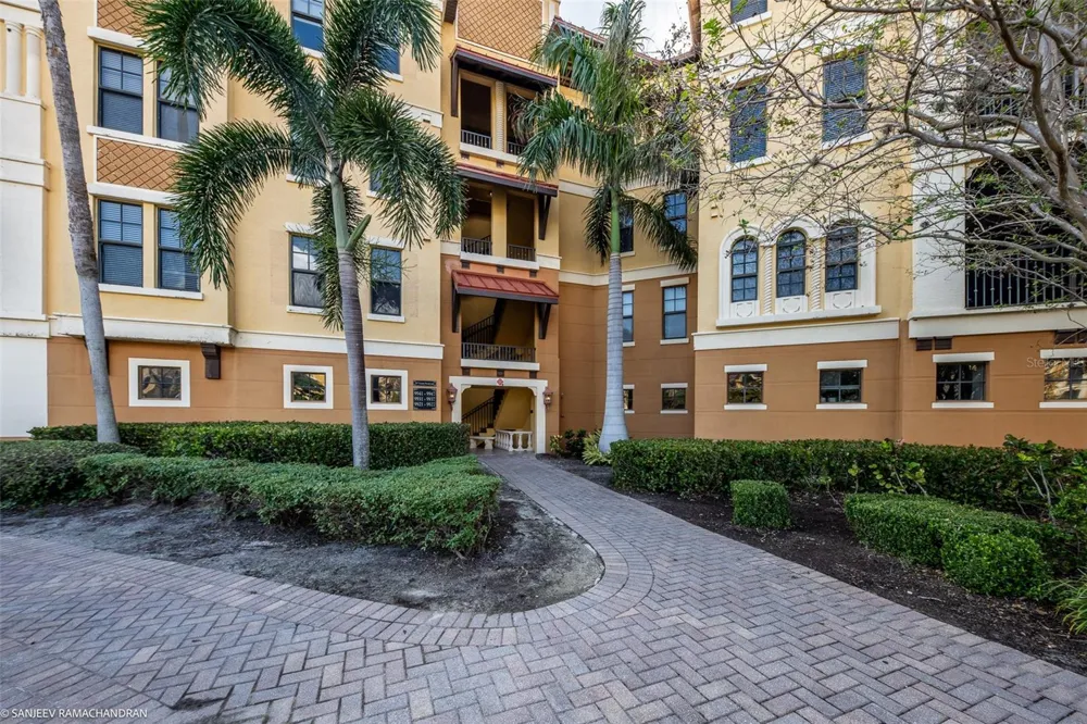 99 VIVANTE BOULEVARD #404 Punta Gorda, FL 33950