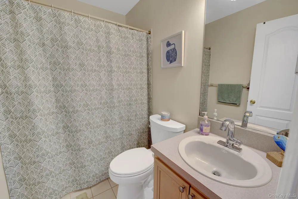 193 Windward Drive Port Jefferson, NY 11777