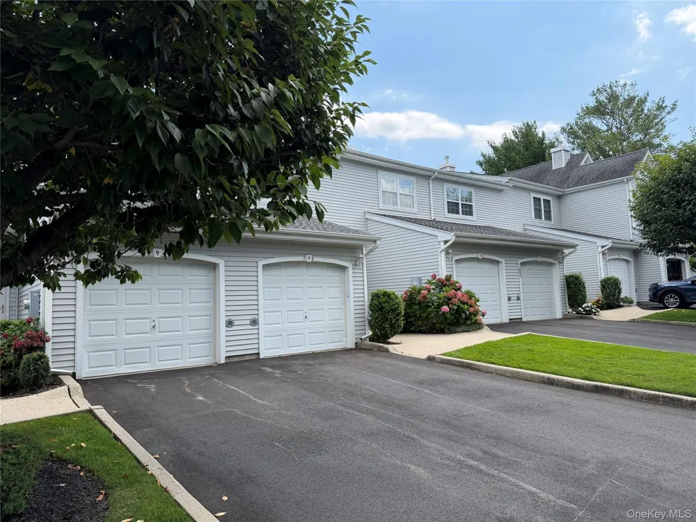 193 Windward Drive Port Jefferson, NY 11777