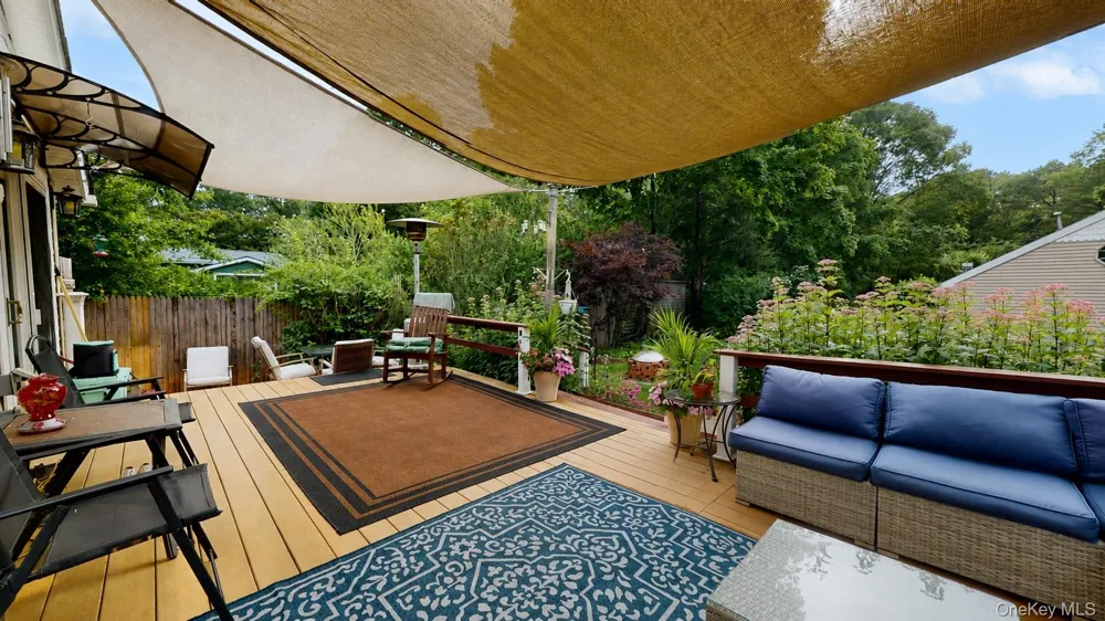 41 Summit Boulevard Westhampton, NY 11977