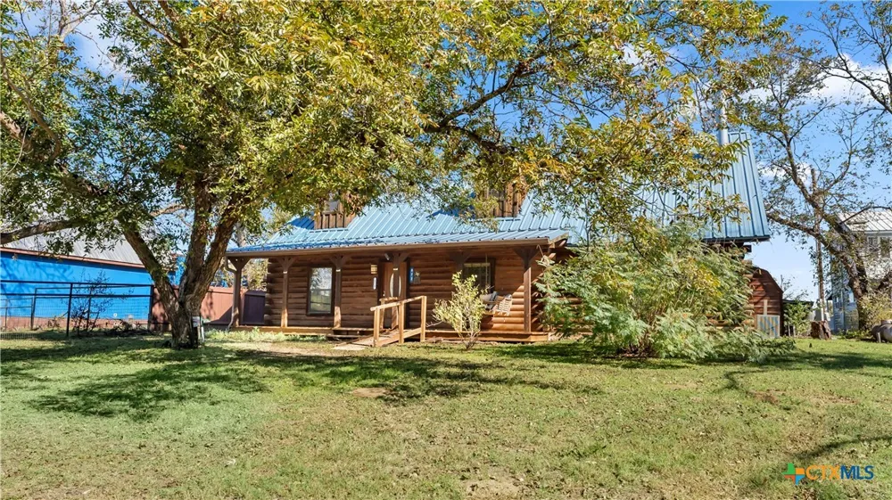 872 CR 430 San Saba, TX 76877