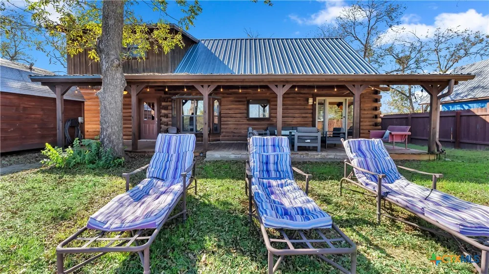 872 CR 430 San Saba, TX 76877