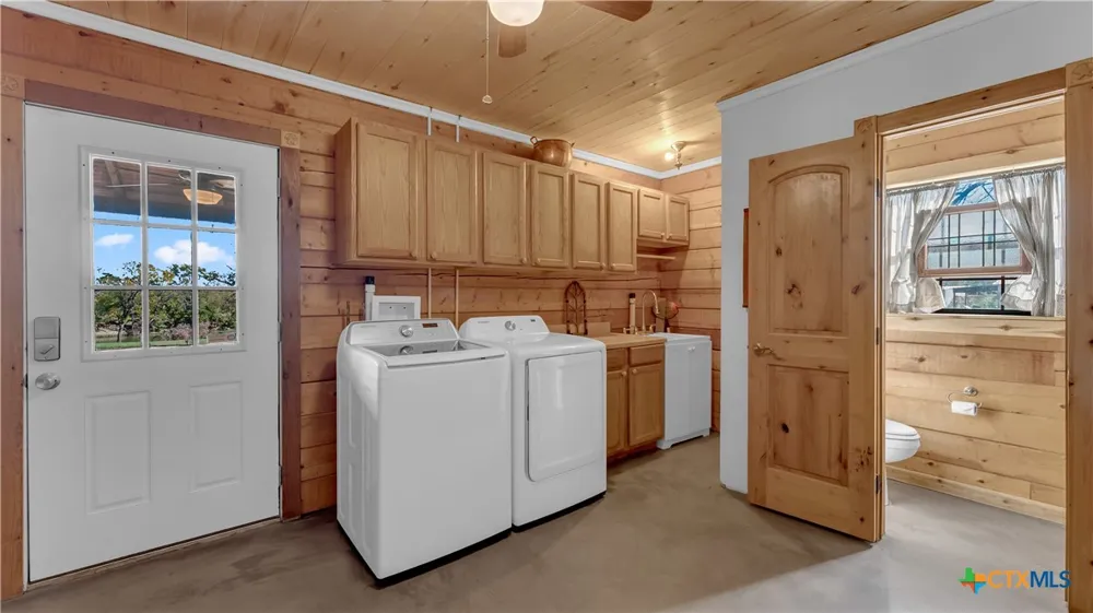 872 CR 430 San Saba, TX 76877