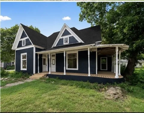 309 Poplar Street