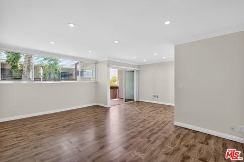 5900 Canterbury Drive