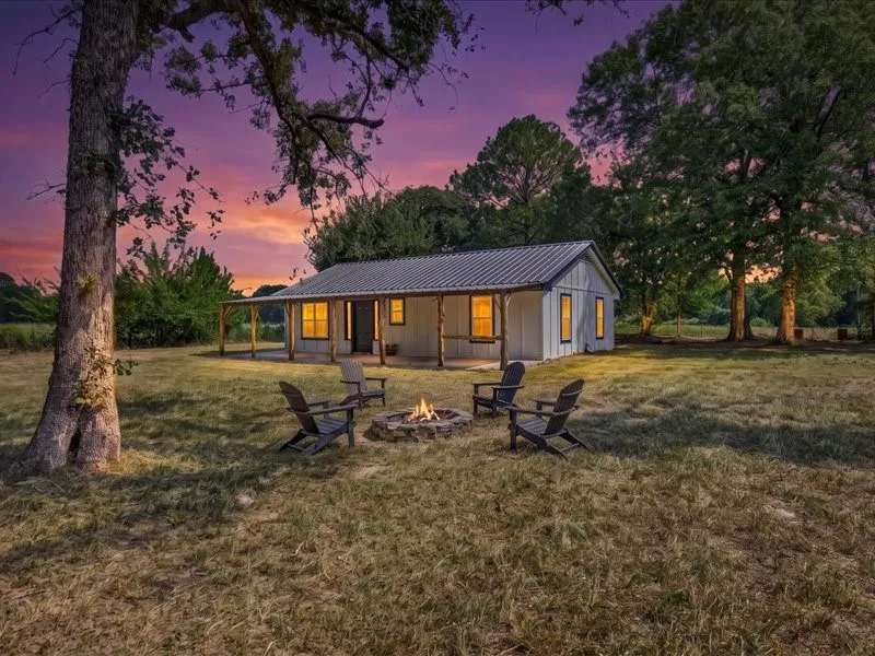 8846 County Road 2448 Tool, TX 75143