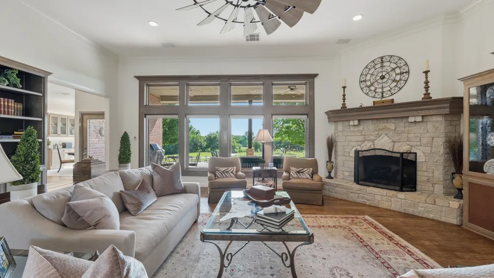 241 Pinnacle Peak Lane Weatherford, TX 76087