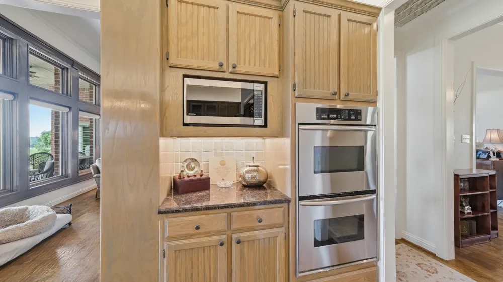 241 Pinnacle Peak Lane Weatherford, TX 76087