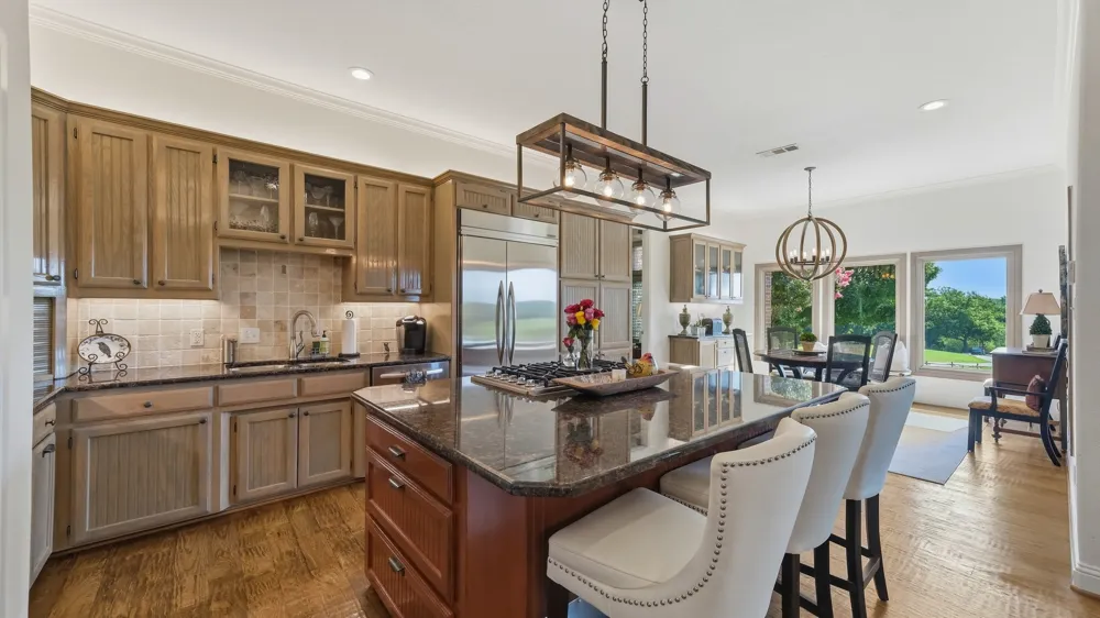 241 Pinnacle Peak Lane Weatherford, TX 76087