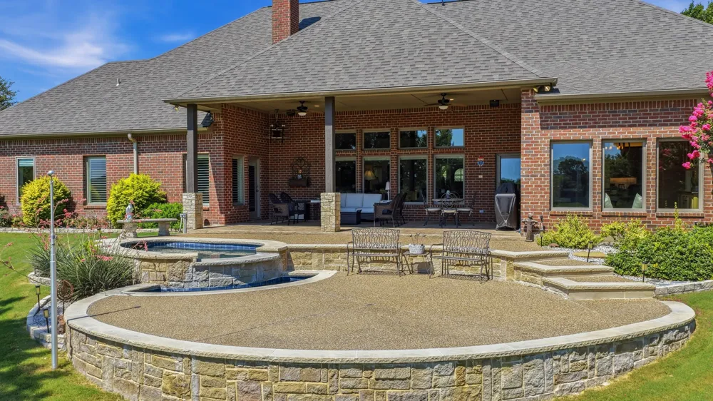 241 Pinnacle Peak Lane Weatherford, TX 76087