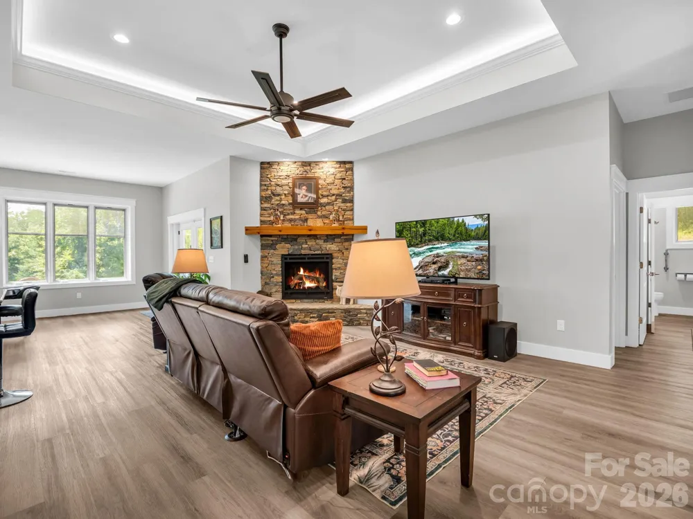 21 Rock Ridge Road Mill Spring, NC 28756