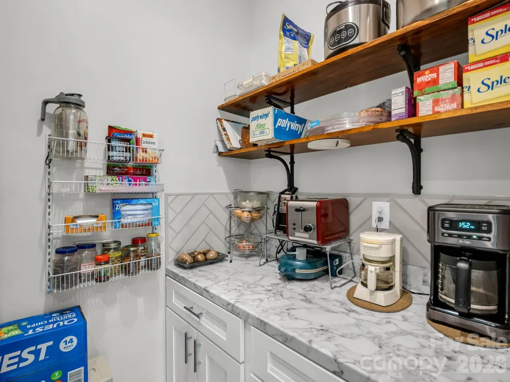 21 Rock Ridge Road Mill Spring, NC 28756