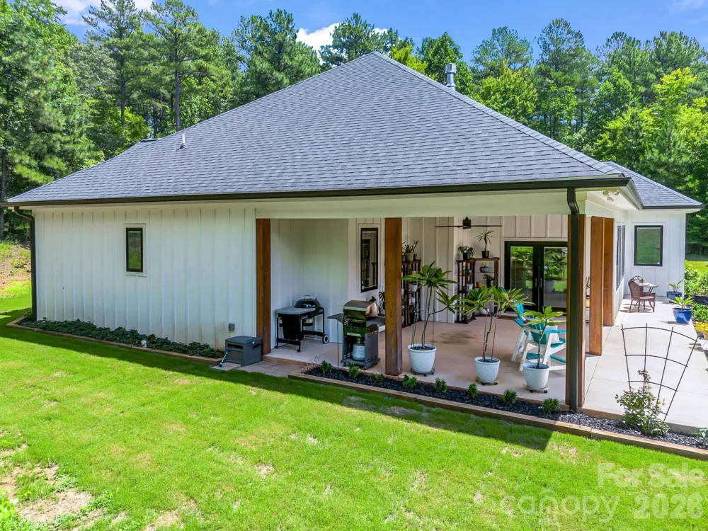 21 Rock Ridge Road Mill Spring, NC 28756
