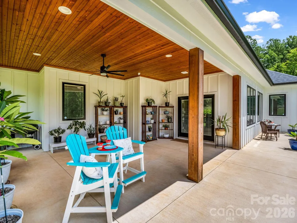 21 Rock Ridge Road Mill Spring, NC 28756
