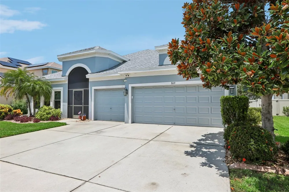 809 SEMINOLE SKY DRIVE Ruskin, FL 33570
