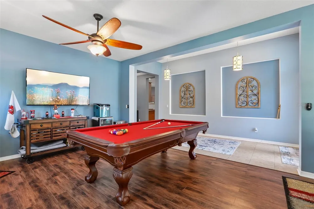 809 SEMINOLE SKY DRIVE Ruskin, FL 33570