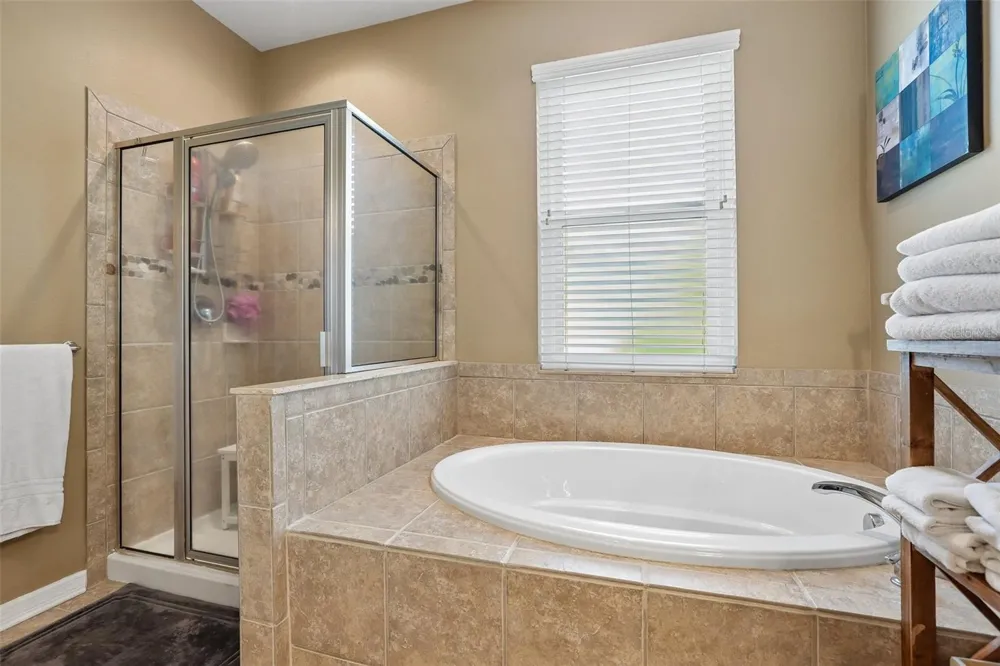 809 SEMINOLE SKY DRIVE Ruskin, FL 33570
