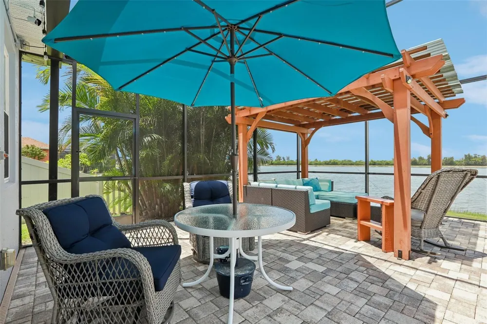 809 SEMINOLE SKY DRIVE Ruskin, FL 33570