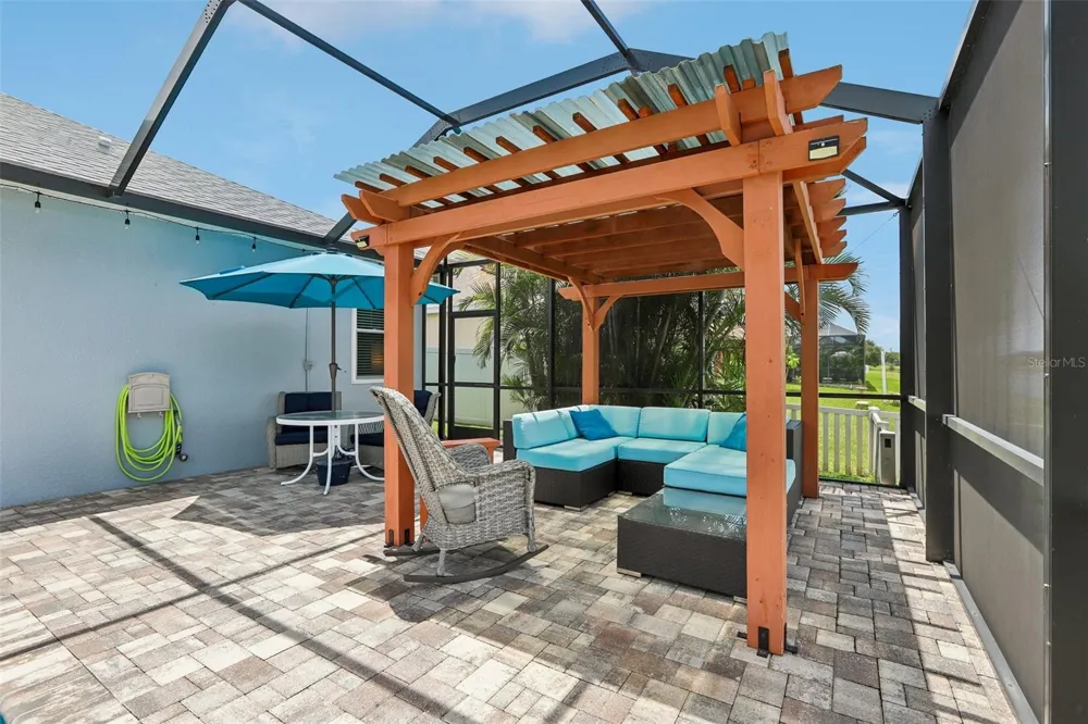 809 SEMINOLE SKY DRIVE Ruskin, FL 33570