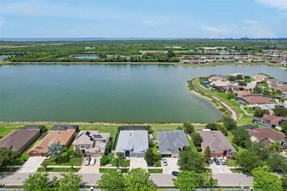 809 SEMINOLE SKY DRIVE Ruskin, FL 33570