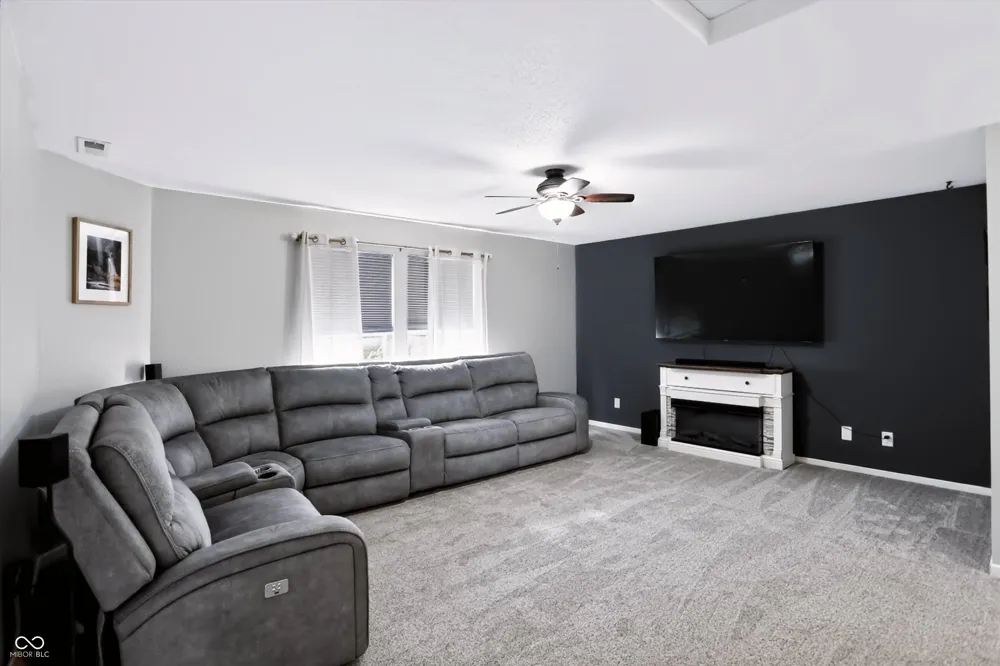8394 S Shady Trail Drive Pendleton, IN 46064