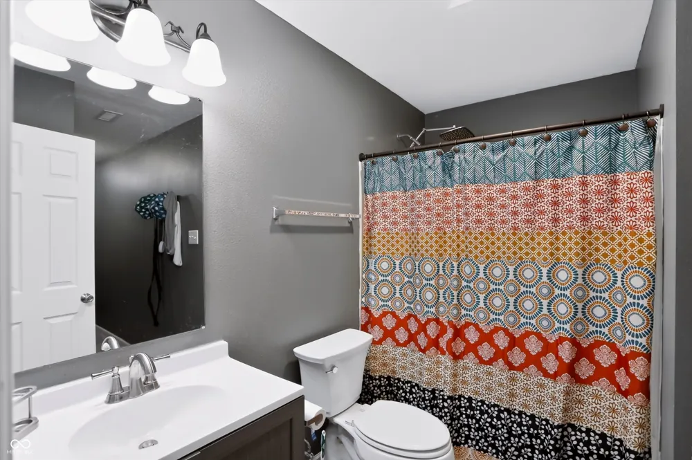 8394 S Shady Trail Drive Pendleton, IN 46064
