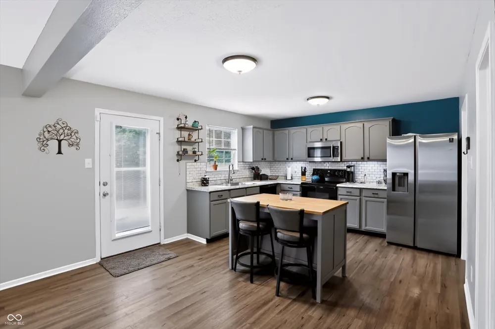 8394 S Shady Trail Drive Pendleton, IN 46064