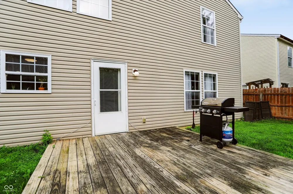 8394 S Shady Trail Drive Pendleton, IN 46064