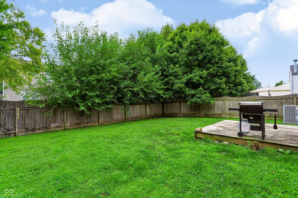 8394 S Shady Trail Drive Pendleton, IN 46064