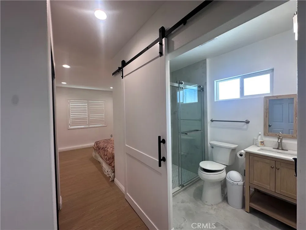 11209 Emery El Monte, CA 91731