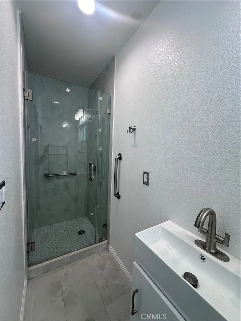 11209 Emery El Monte, CA 91731