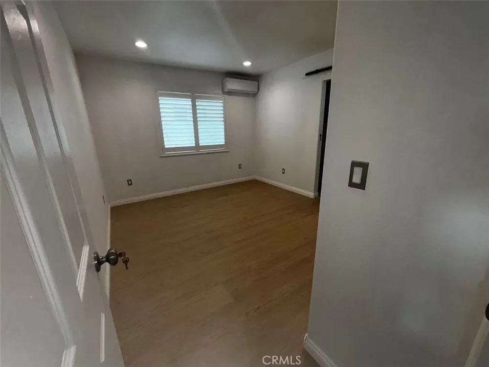 11209 Emery El Monte, CA 91731